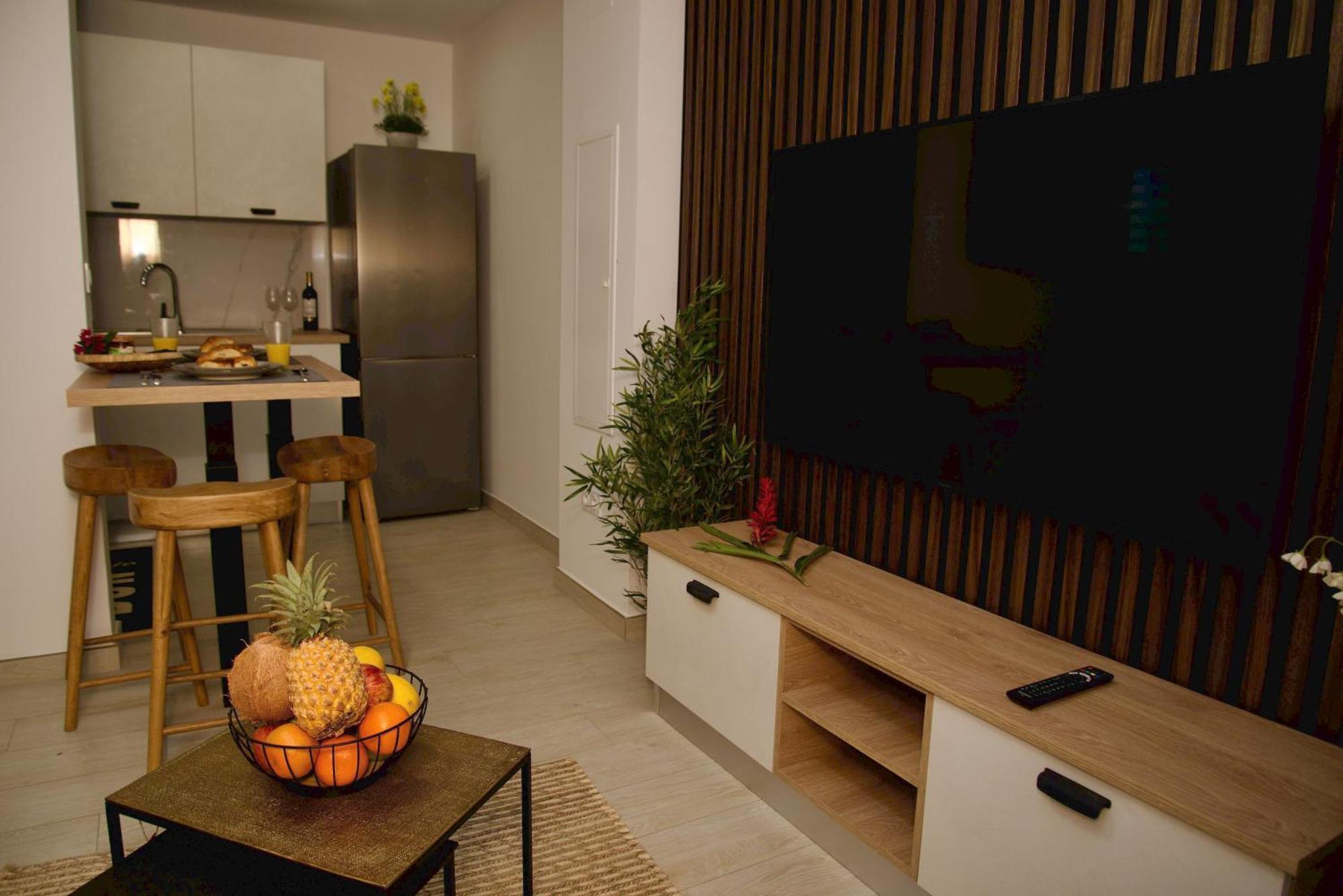 Chez Nathalie Et Jean Hugues Apartman Le Onzieme Kültér fotó