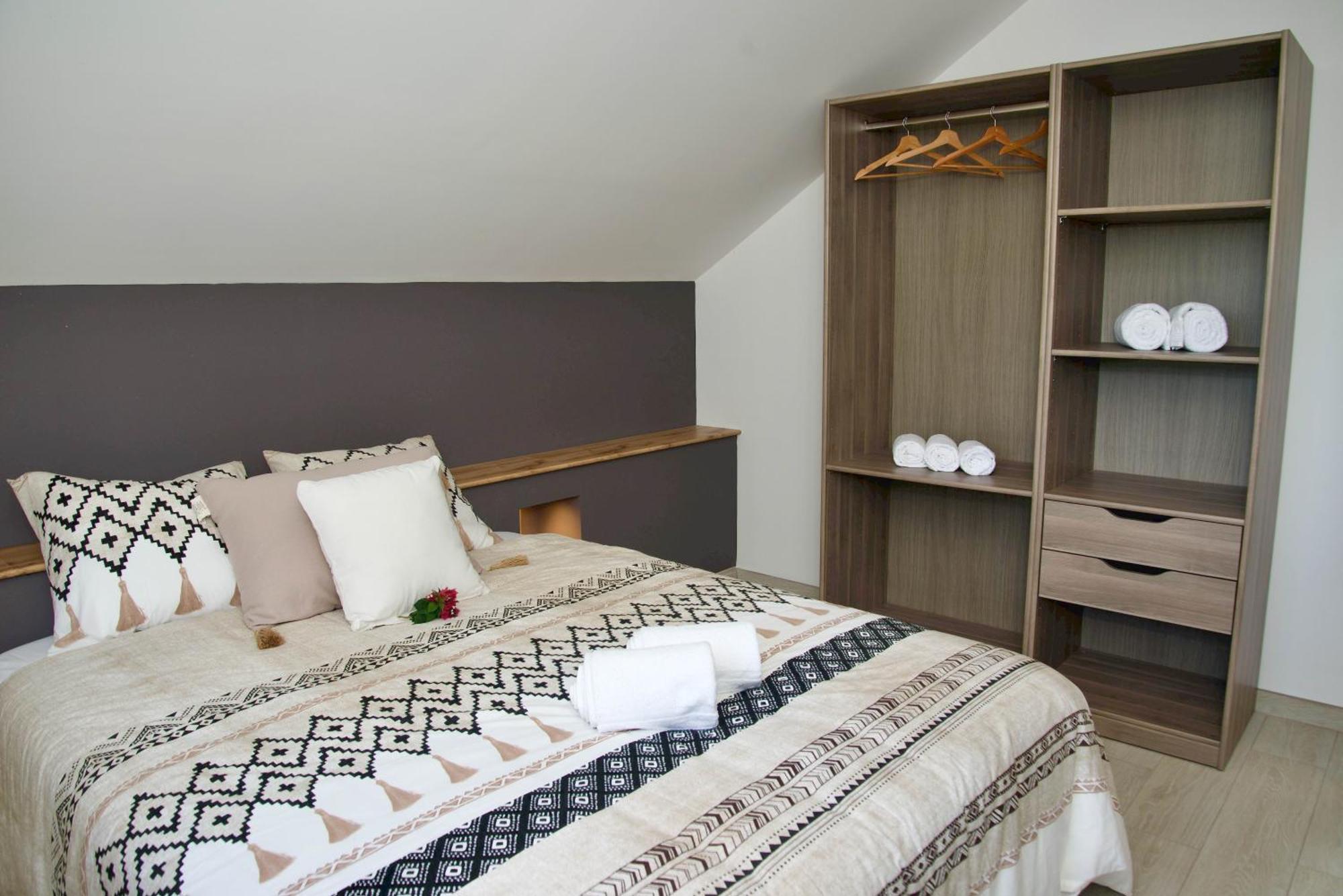 Chez Nathalie Et Jean Hugues Apartman Le Onzieme Kültér fotó