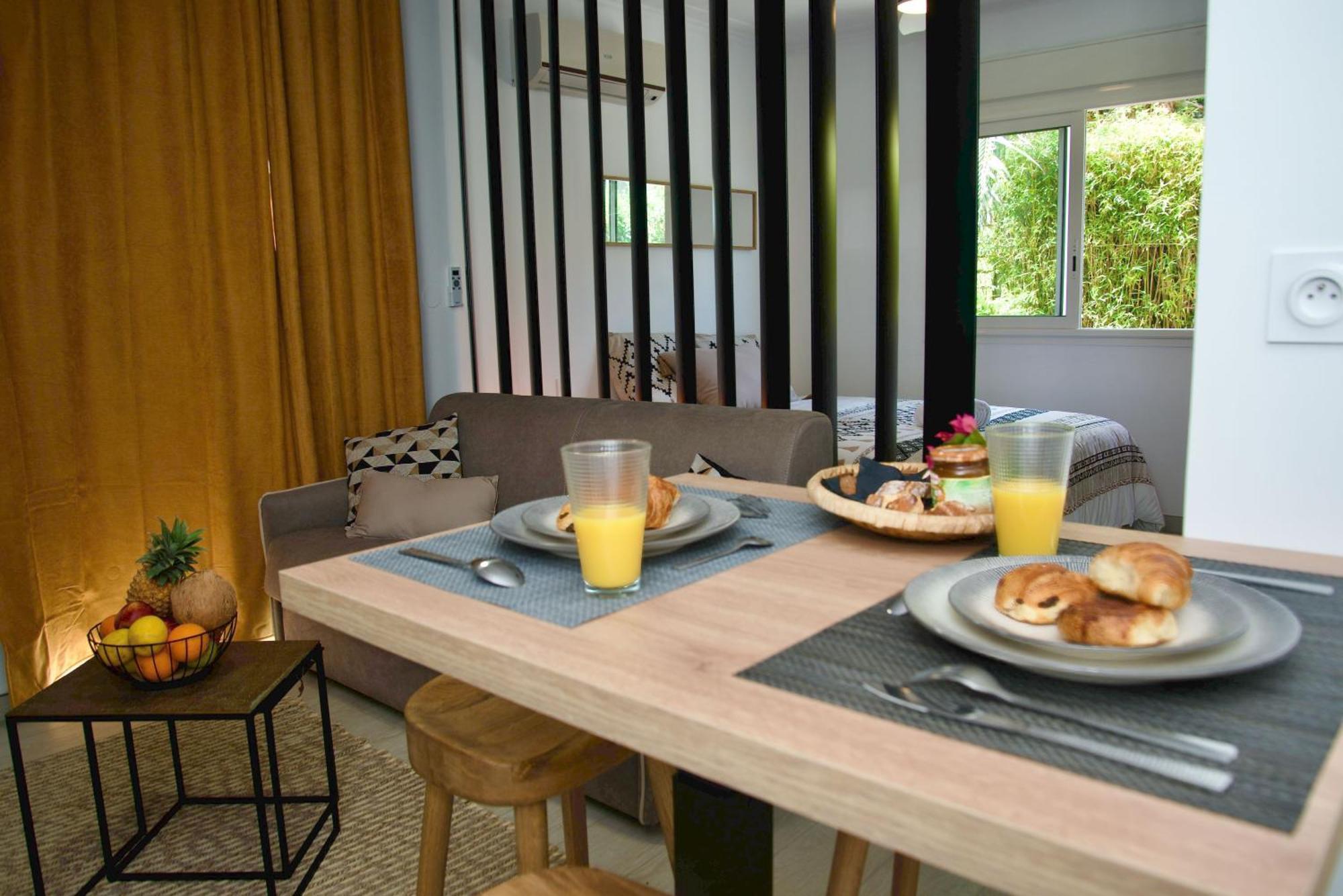 Chez Nathalie Et Jean Hugues Apartman Le Onzieme Kültér fotó
